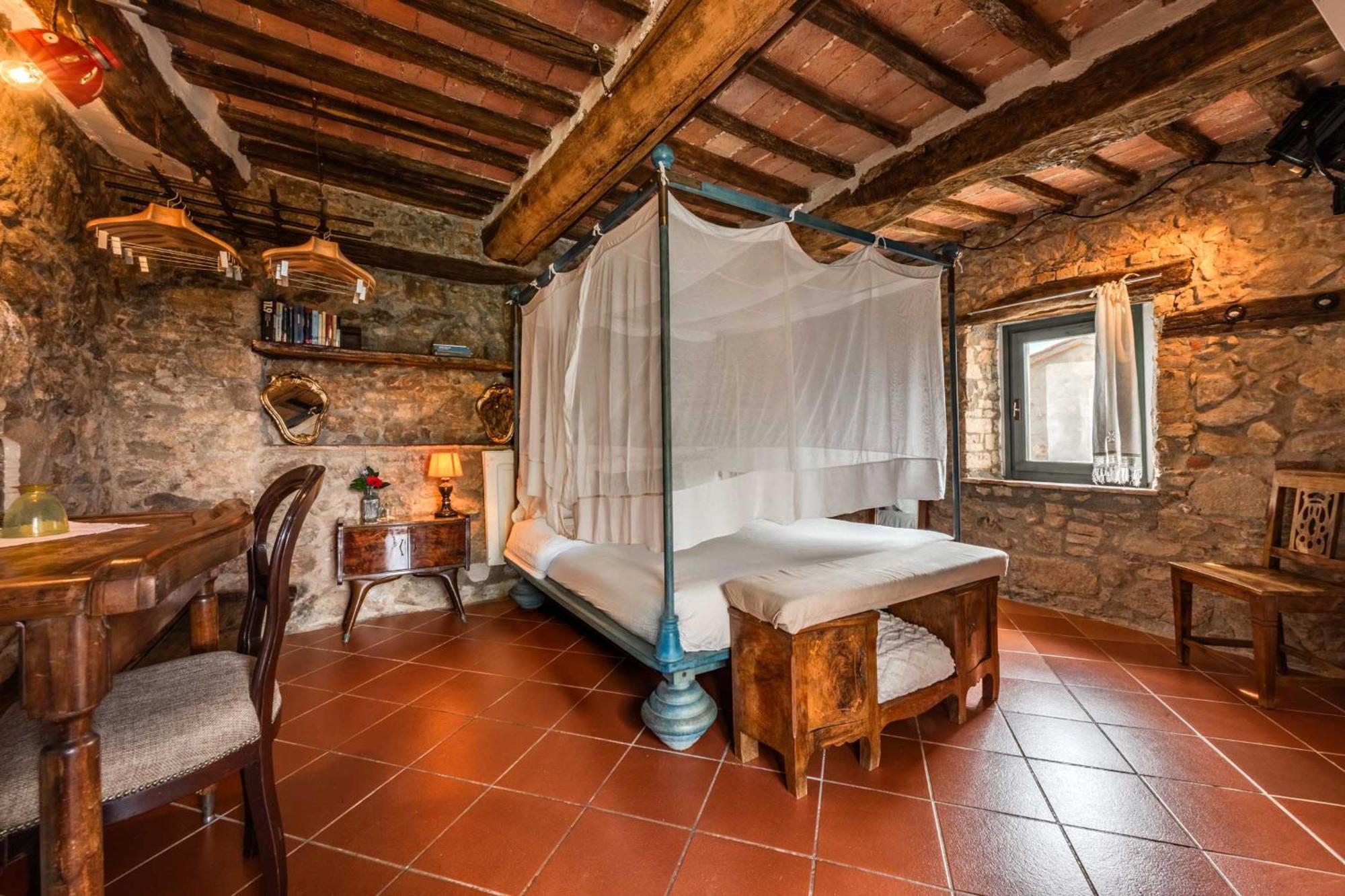 B&B Podere Camaiano Роккастрада Екстер'єр фото